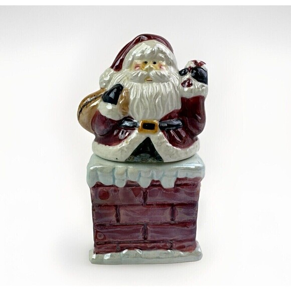 Santa Stacking on Chimney Christmas Ceramic Salt and Pepper Shaker Set - Picture 1 of 8